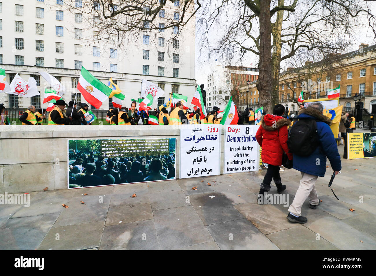 London, UK. 4th Jan, 2018. A rally outside No 10 Downing Street by members of Iran's opposition, the National Resistance of Iran (NCRI) and the People's Mojahedin Organization of Iran (PMOI/MEK)calling on the UK Government to break its silence and condemn the killings and crackdown of protesters by the Iranian clerical regime of President Rouhani and Supreme leader Ayatollah Ali Khamenei Credit: amer ghazzal/Alamy Live News Stock Photo