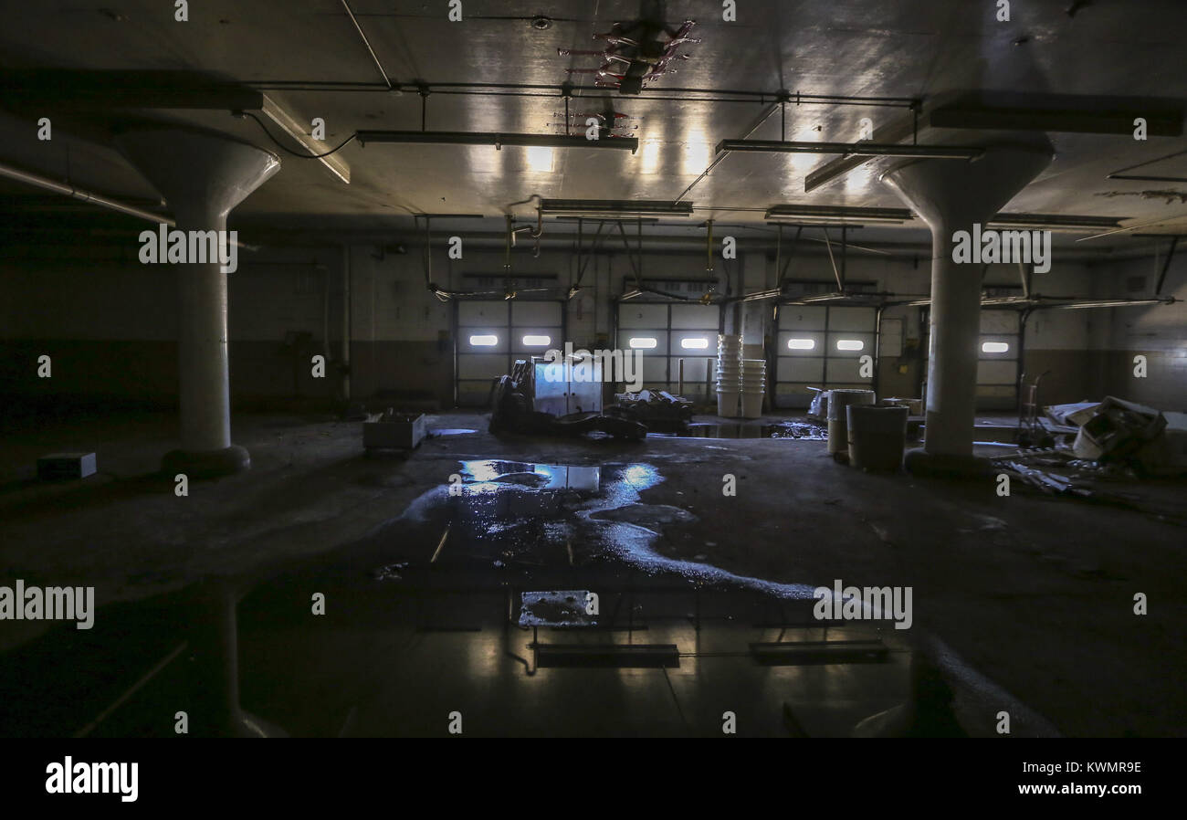 Davenport, Iowa, USA. 8th Aug, 2017. A number of loading docks are seen