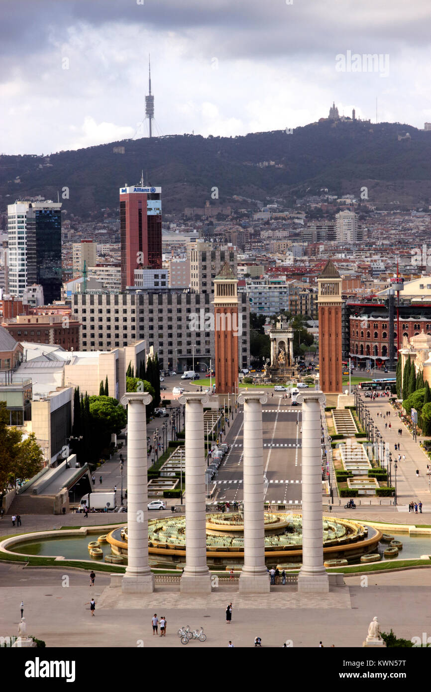 Barcelona cityscape skyline hi-res stock photography and images - Alamy