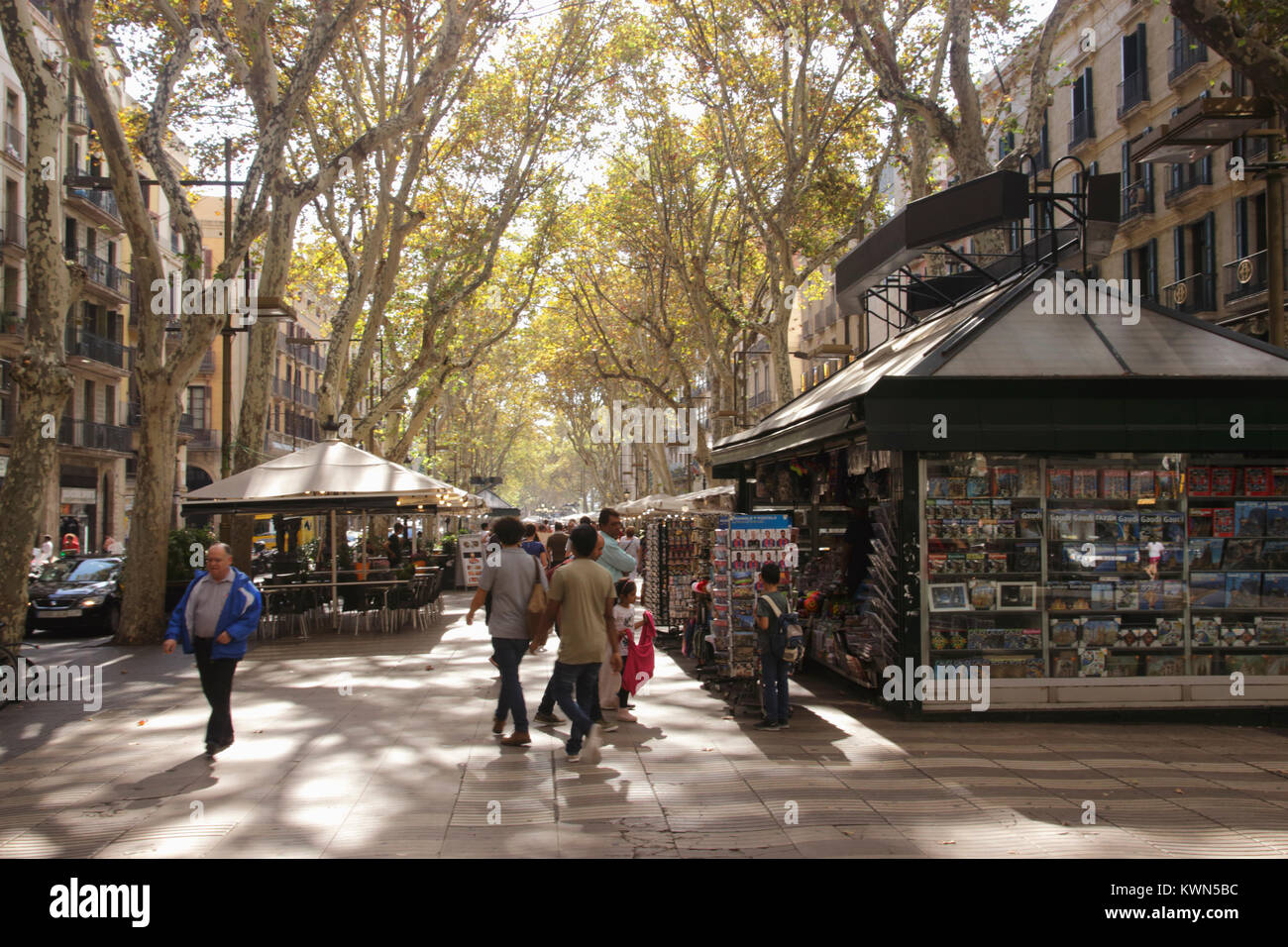 Barcelona la rambla autumn hi-res stock photography and images - Alamy