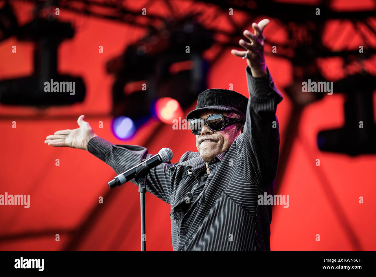 The American Soul singer Bobby Womack Performs Live Concert At Roskilde the-american-soul-singer-bobby-womack-performs-live-concert-at-roskilde