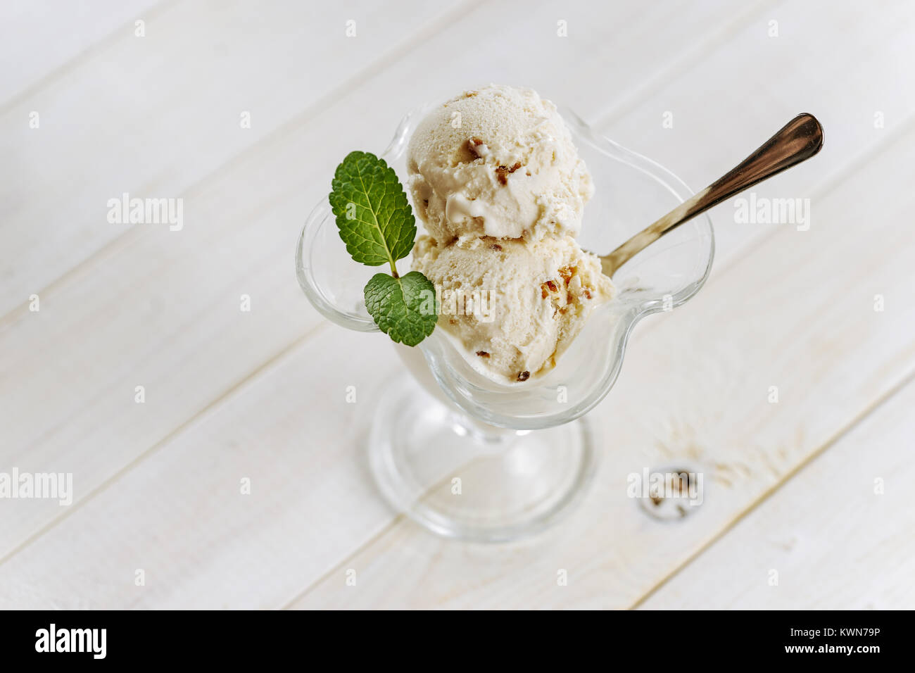 Vanilla ice cream in glass cup Stock Photo Alamy