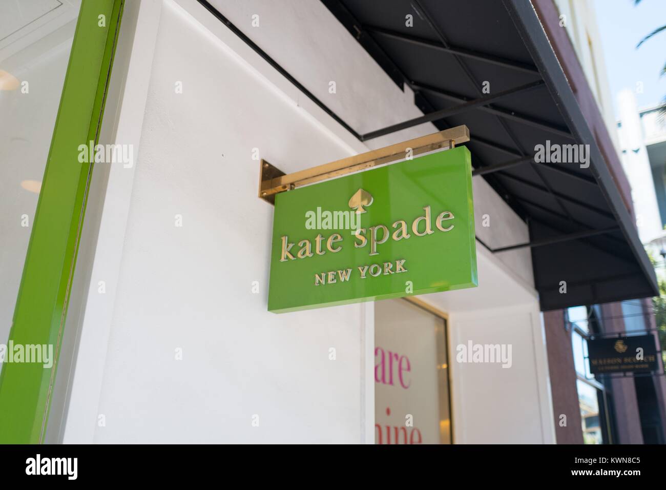 Kate spade designer label hi-res stock photography and images - Alamy