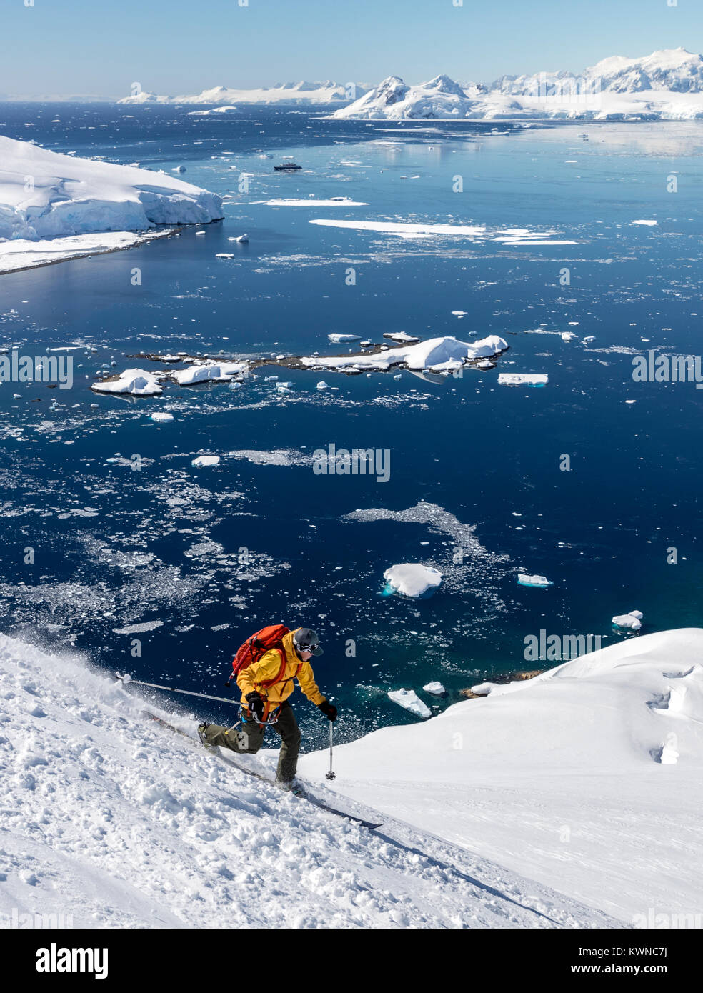 Alpine telemark ski mountaineer skiing downhill in Antarctica; Nansen Island Stock Photo Alamy
