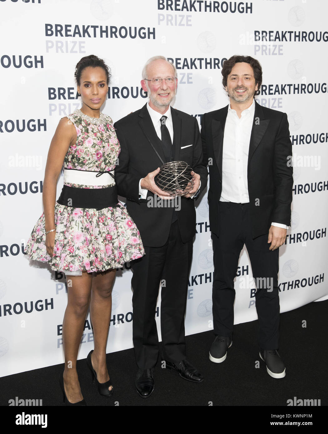Stars of Screen, Stage and Sport Gather in Silicon Valley to Celebrate Science at 6th Annual 'Breakthrough Prize'  Featuring: Kerry Washington, Dr. Don Cleveland, Sergey Brin Where: Menlo Park, California, United States When: 03 Dec 2017 Credit: Drew Altizer/WENN.com Stock Photo