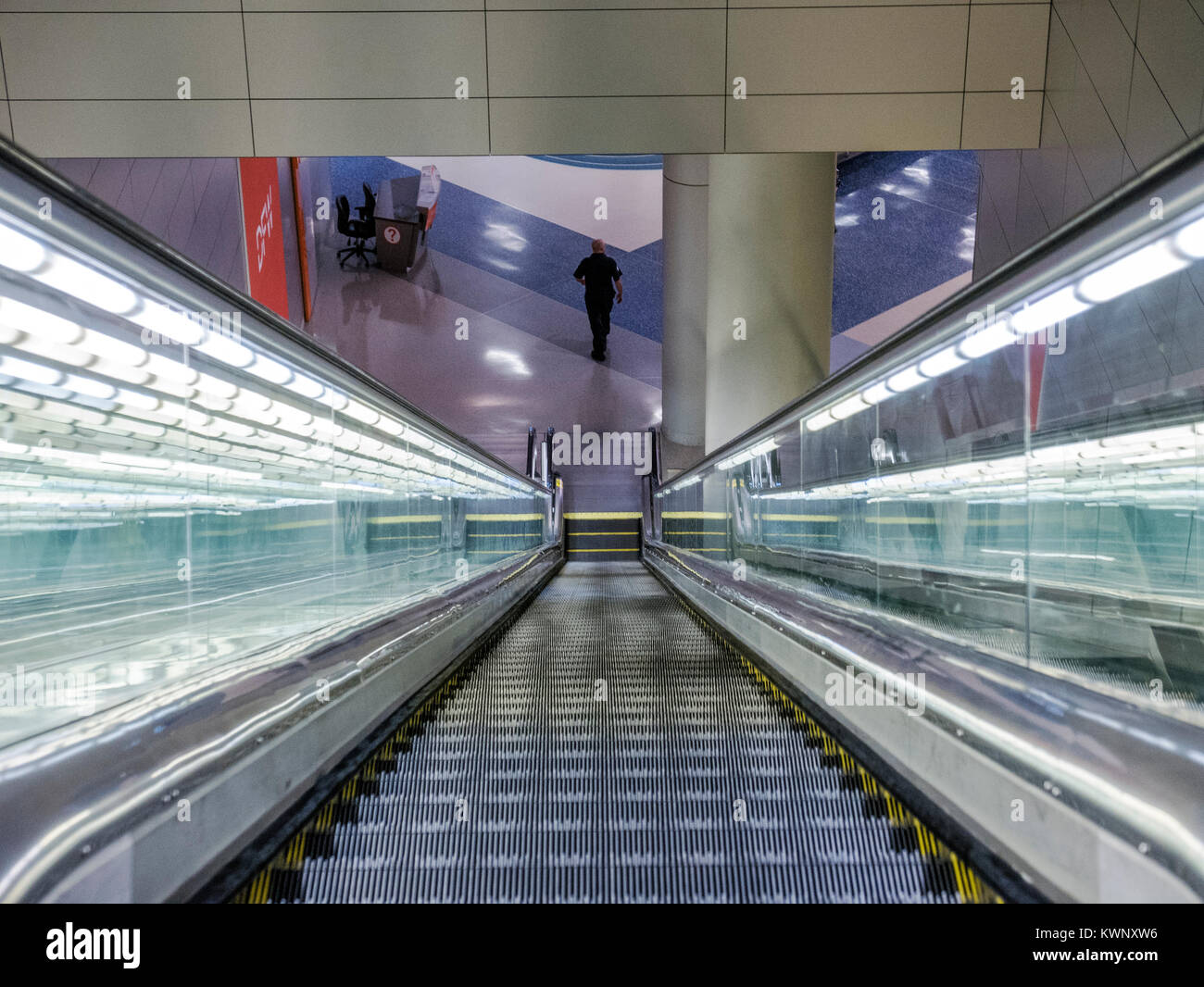 Dallas fort worth international airport texas hires stock photography and images Alamy