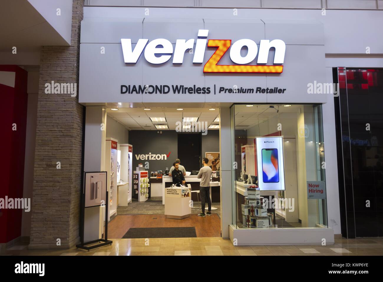 Verizon Wireless Store Front in Superstition Shopping Mall. Verizon is American Telecommunications company that offers wireless products and service Stock Photo