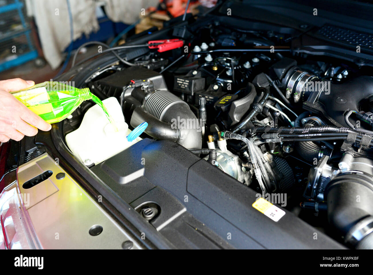 Car coolant bottle hi-res stock photography and images - Alamy