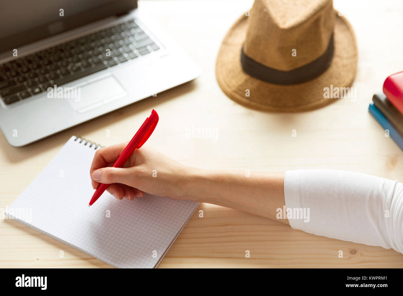 Planning a trip laptop map hi-res stock photography and images - Alamy