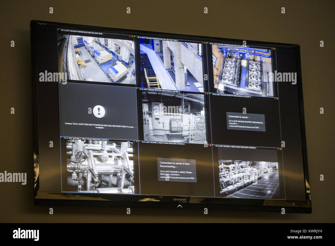 Davenport, Iowa, USA. 10th May, 2017. Surveillance cameras are seen at the Scott Emergency Communications Center in Davenport on Wednesday, May 10, 2017. A number of different local, state and federal agencies ranging from city police and fire departments up to the FBI and U.S. Coast Guard participated in a full-scale area maritime security and training exercise running through multiple scenarios. Credit: Andy Abeyta, Quad-City Times/Quad-City Times/ZUMA Wire/Alamy Live News Stock Photo