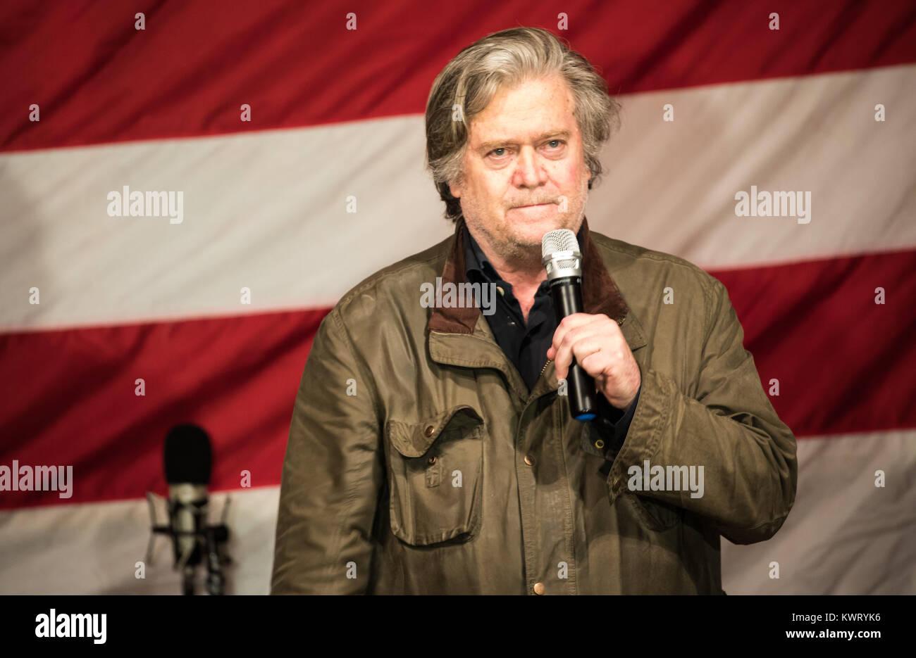 Breitbart News Network High Resolution Stock Photography And Images Alamy