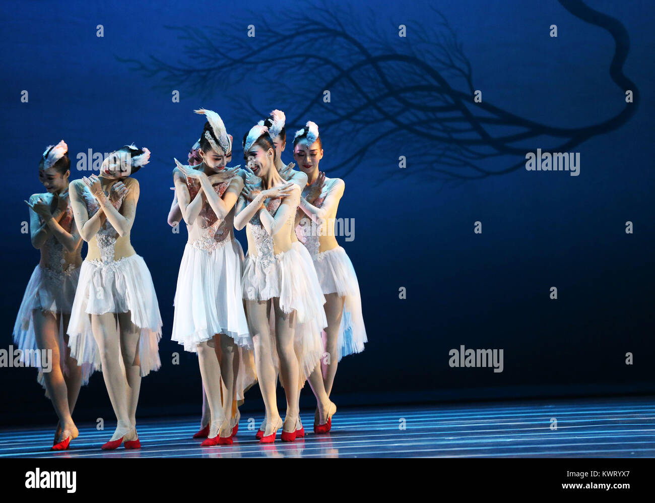 New York, USA. 5th Jan, 2018. Performers dance during a media preview ...