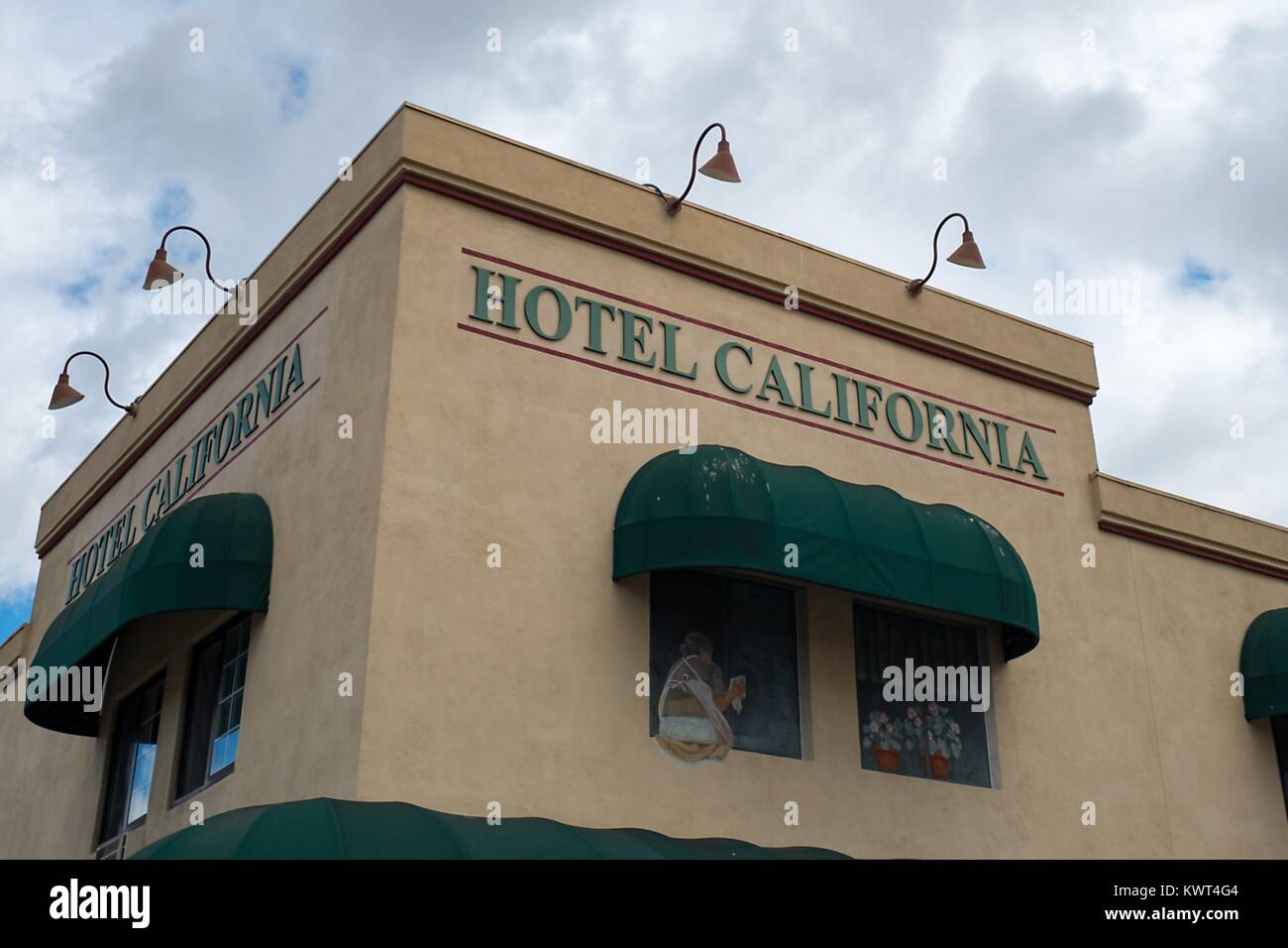 Sign with logo on the front of the Hotel California, a classic hotel in ...