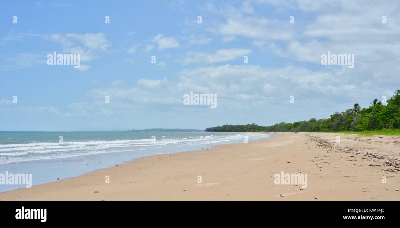 Large perfect and empty beach, Balgal Beach, Queensland, Australia ...