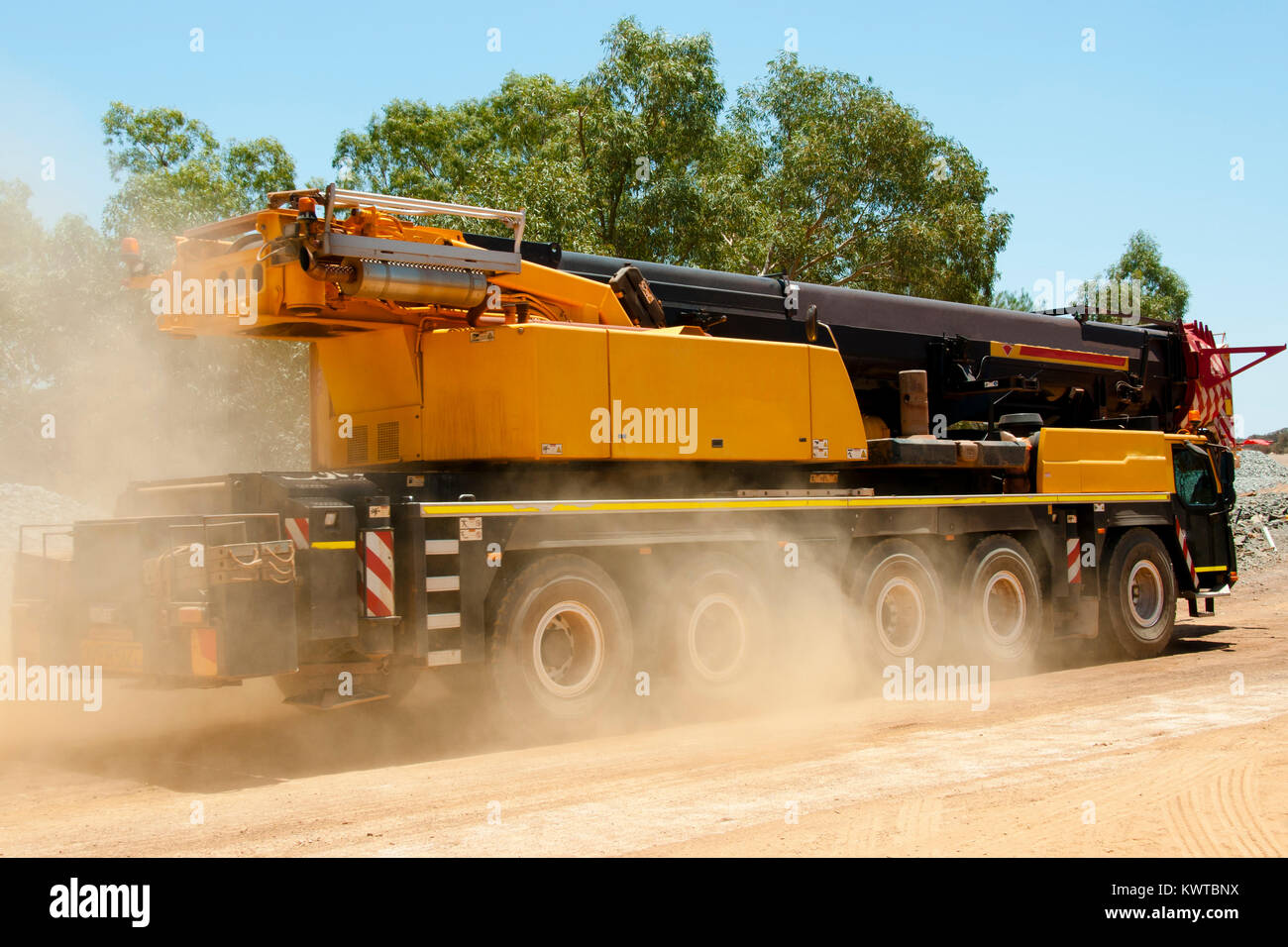 Mobile Crane Vehicle Stock Photo Alamy