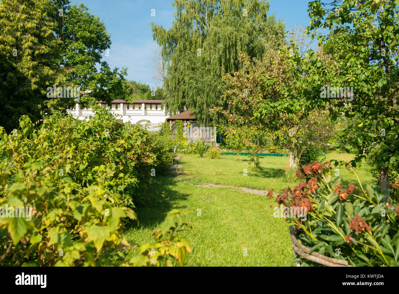 Monastic garden hires stock photography and images Alamy