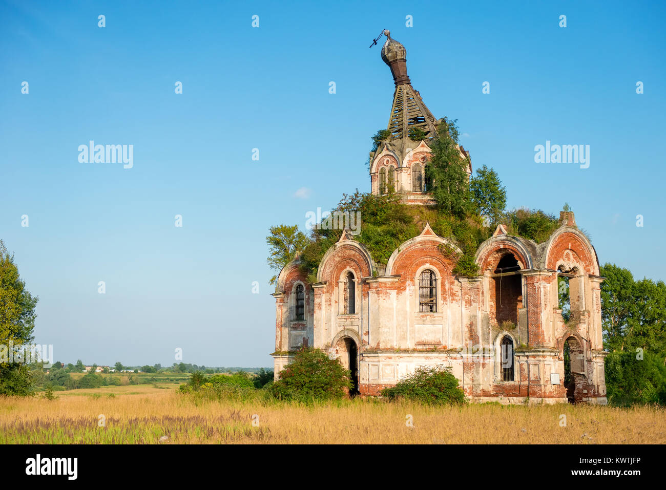 Church of St. Nicholas in VoskresenskyGuryev, village Guryevo