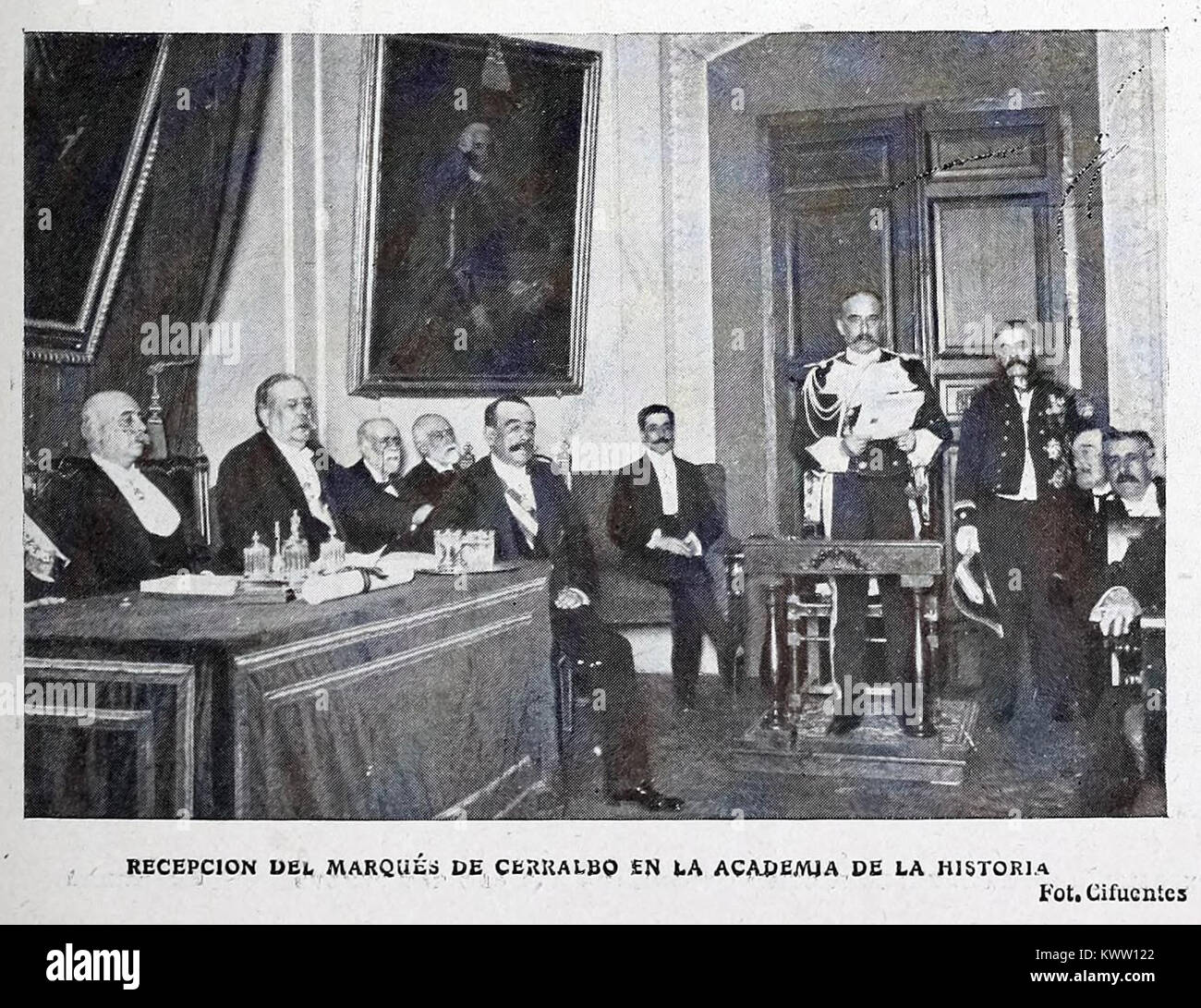 Recepción del marqués de Cerralbo en la Academia de la Historia, de Cifuentes, Blanco y Negro, 06-06-1908 Stock Photo