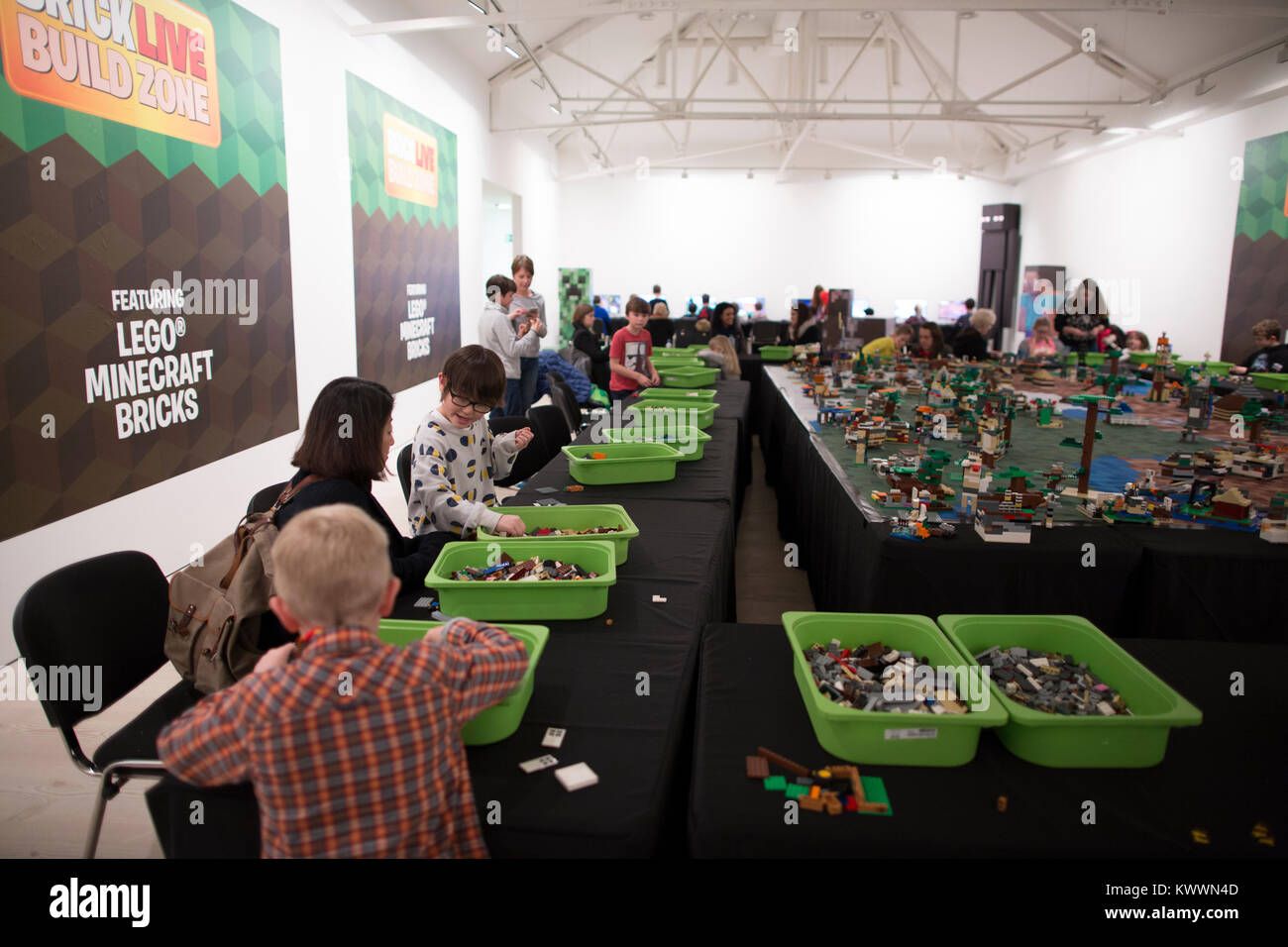 BRICKLIVE event, UK's largest event celebrating LEGO, sculptures, dive