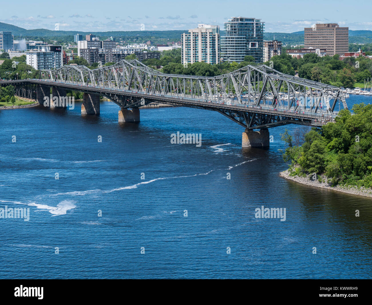 Alexandra Bridge, Ottawa River, Ottawa, Ontario, Canada. Stock Photo