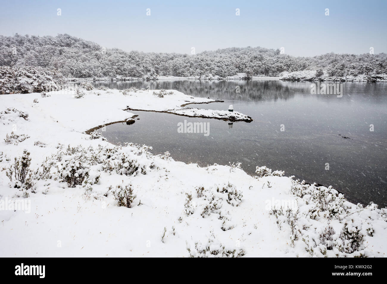 Serras De Neve Em Ushuaia. Terra Do Fogo. Foto de Stock - Imagem de  argentina, panorama: 277744952