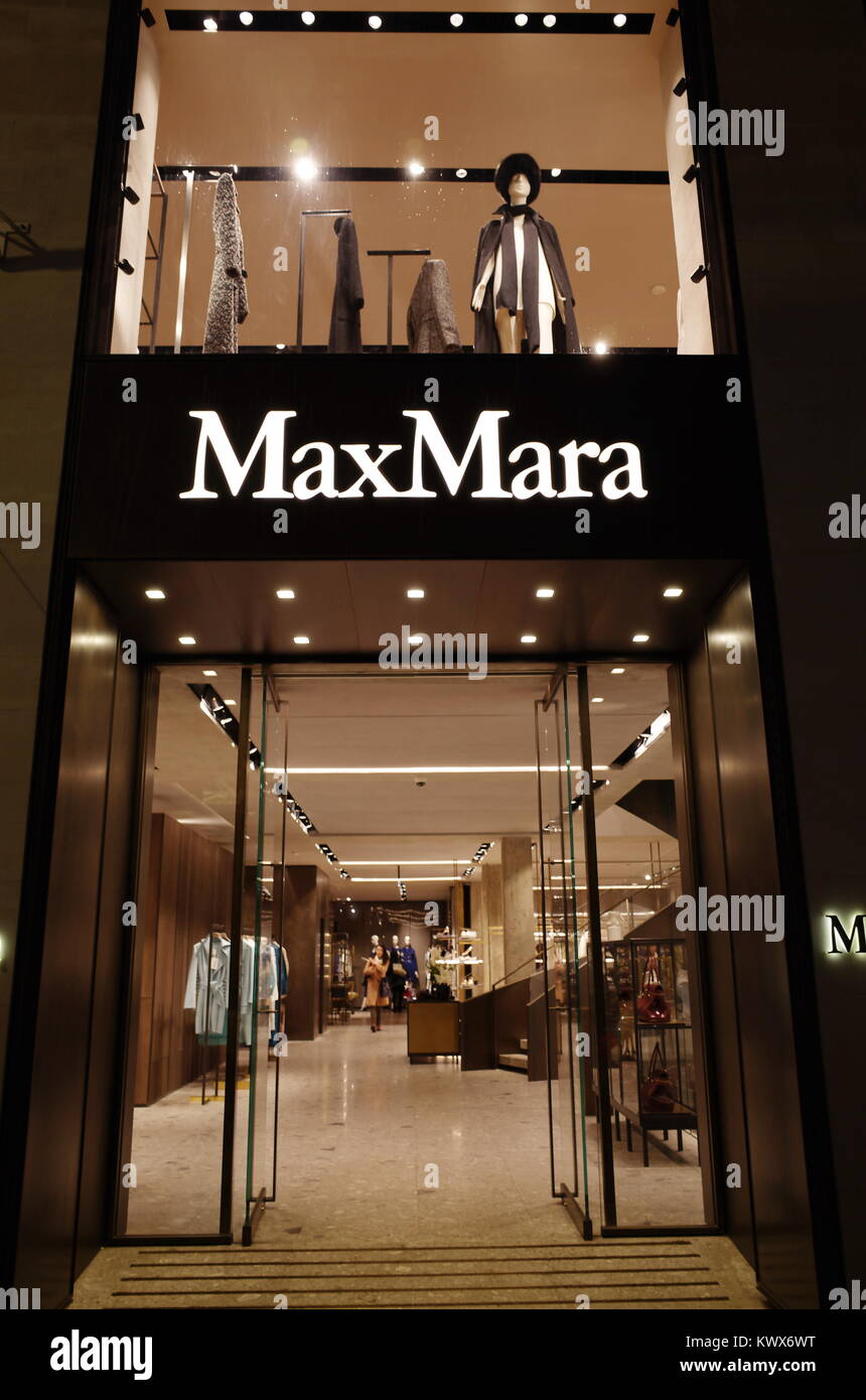 Max Mara on Old Bond Street, Mayfair, London, England, UK Stock Photo -  Alamy
