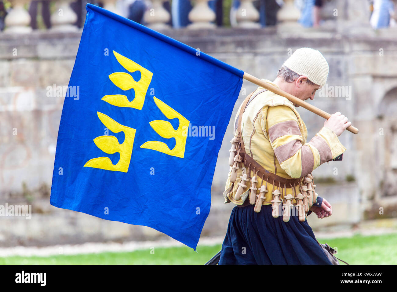 Thirty years war Swedish soldier with flag Tre kronor Stock Photo