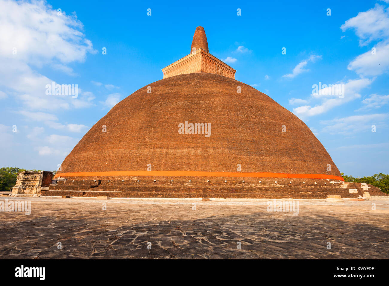 Walagamba Abhayagiri Vihara was a major monastery site of Mahayana, Theravada and ...