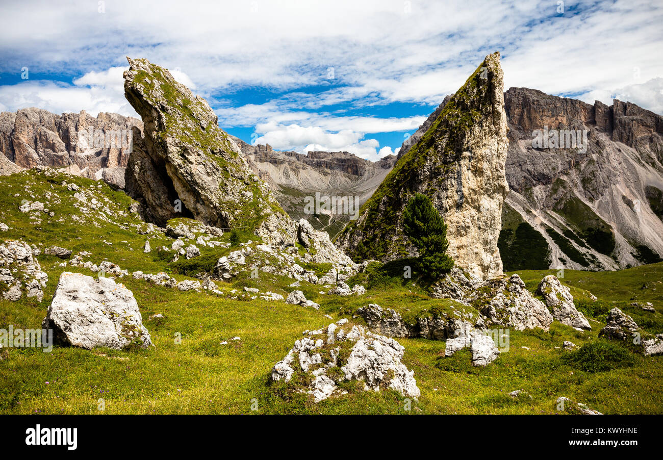 Geological features near Piera Longia. Dolomite rocks in Puez-Odle Natural Park. The Gardena Dolomites. Italian Alps. Europe. Stock Photo