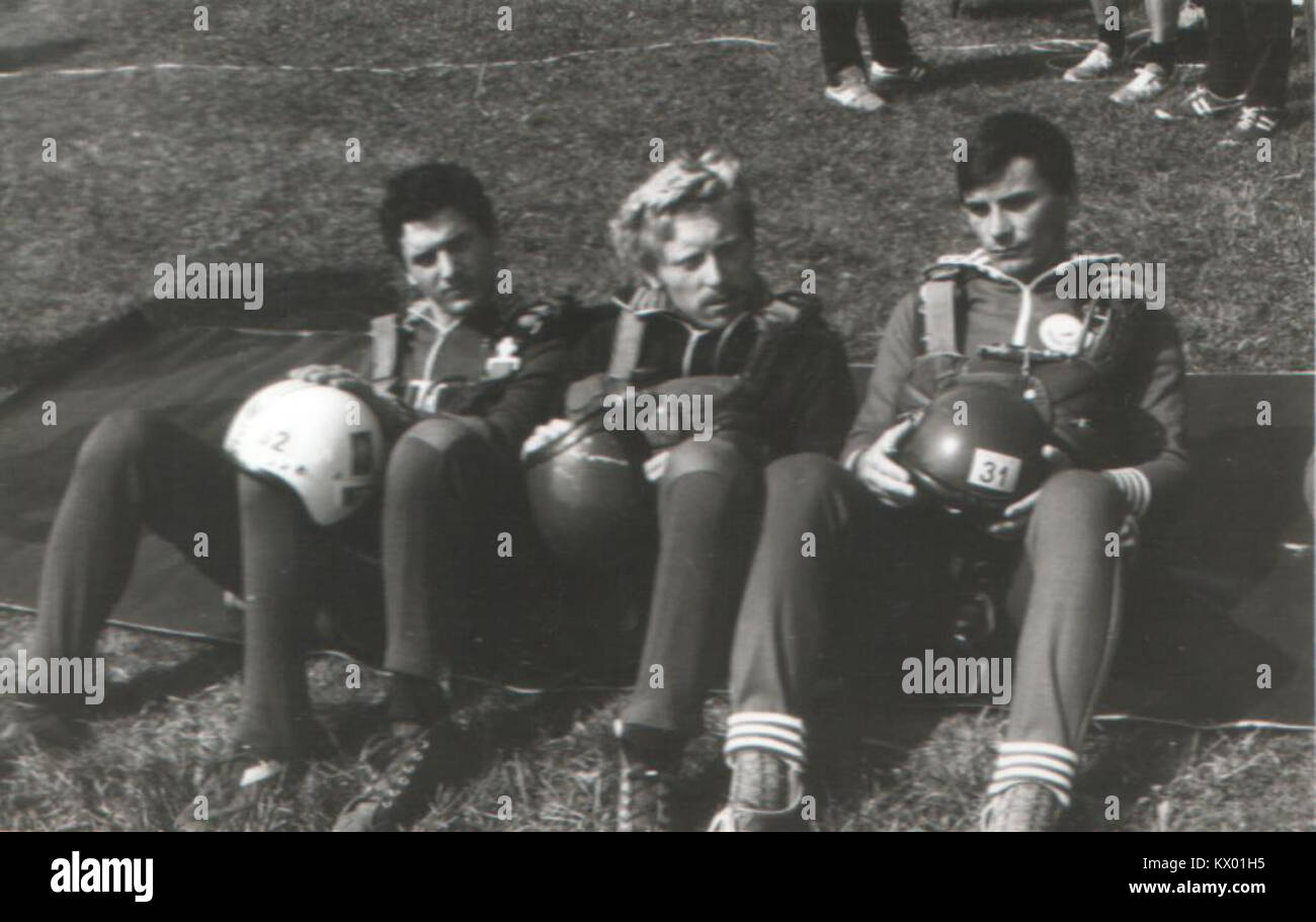 Międzynarodowe Zawody Spadochronowe o Błękitną Wstęgę Odry Wrocław 1986 02 Stock Photo