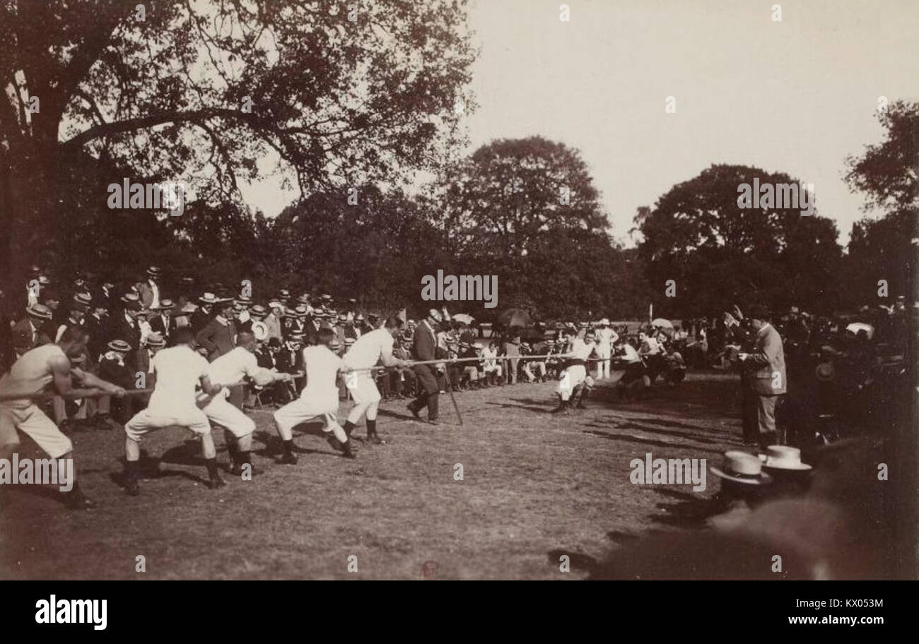 1900 olympics rope hi-res stock photography and images - Alamy