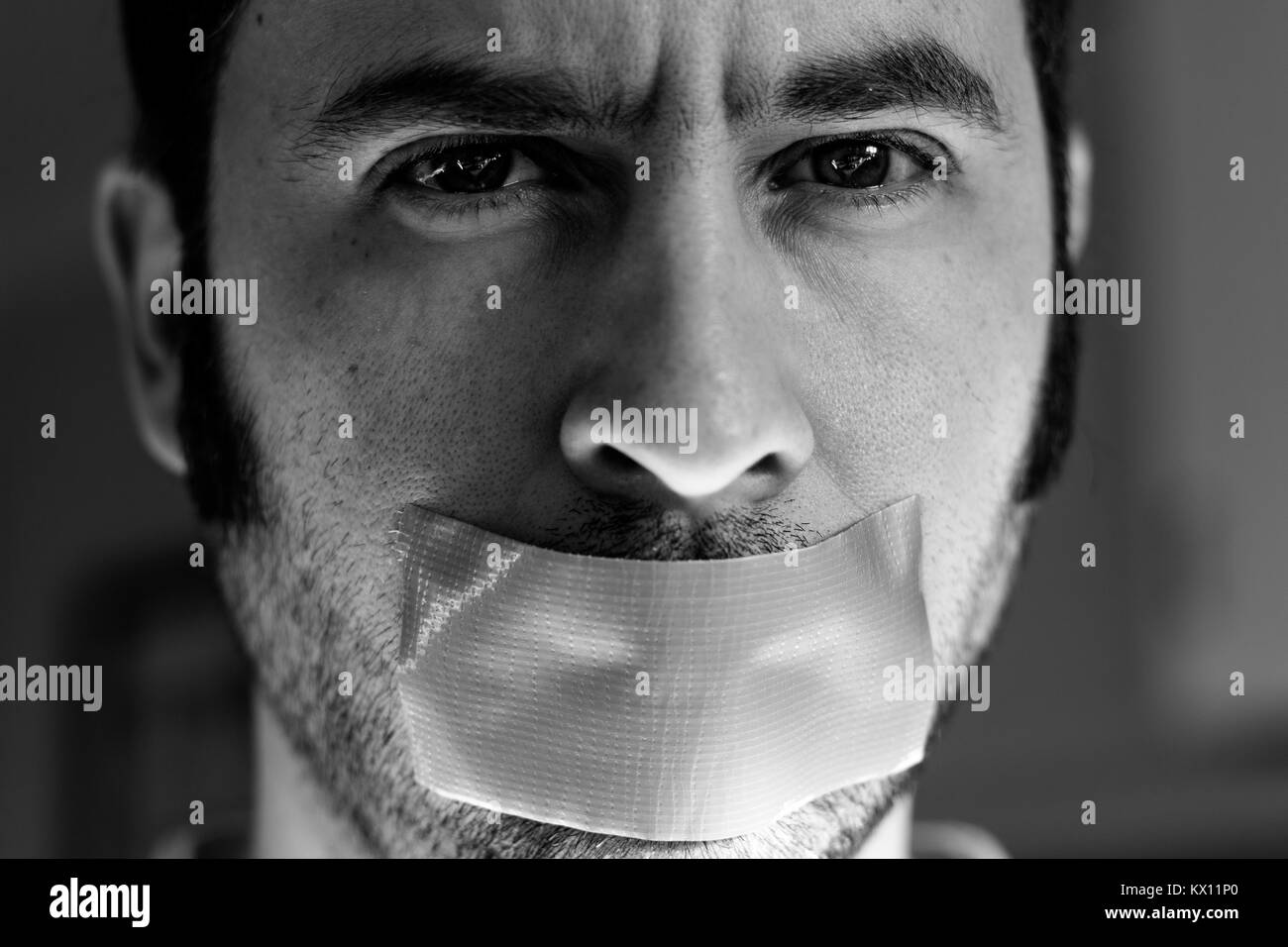 Man zip mouth hires stock photography and images Alamy