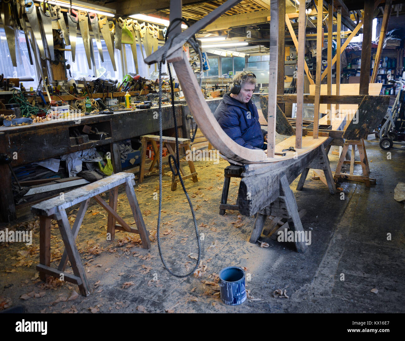 Ian Simpson the last builder of traditional Tweed boats at work on a boat Stock Photo