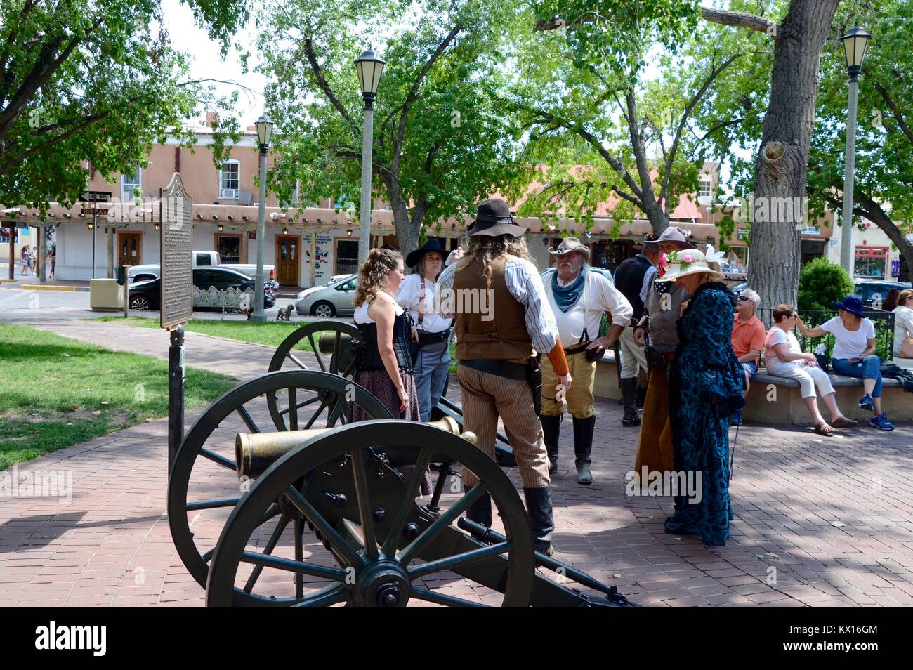 Cowboys in chaps hi-res stock photography and images - Alamy