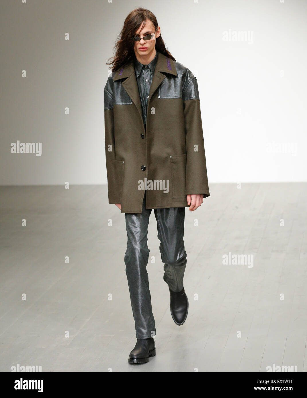 London, UK. 06th Jan, 2018. 6th of January 2018 John Lawrence Sullivan catwalk at London Fashion Week Men's AW18. British Fashion Council Show Space at Strand 180 presenting designers collections for aw18, fw18. Credit: catwalking/runways/Alamy Live News Stock Photo