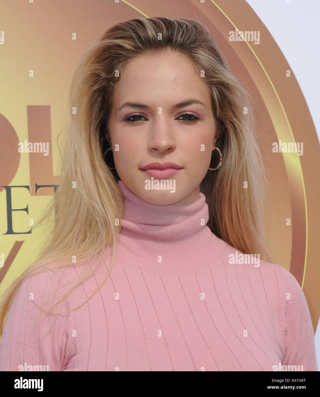 2019 Alexis Knapp naked (43 photos), Topless, Is a cute, Feet, braless 2017 2019 Alexis Knapp naked (43 photo), Ass, Paparazzi, Twitter, braless 2019
