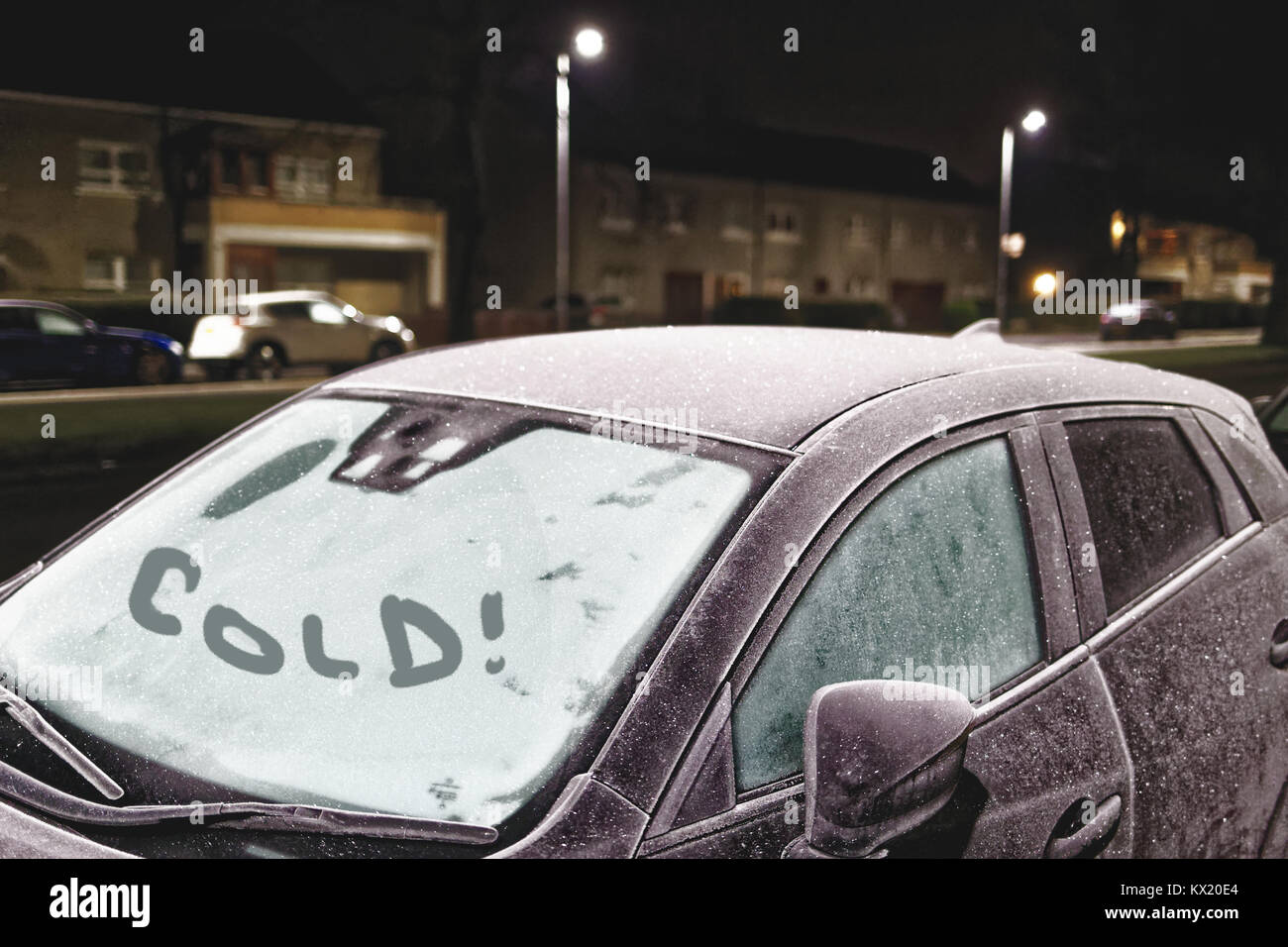 Glasgow, Scotland, UK 7th January.UK Weather: The city freezes overnight as the the,temperature drops to minus 5 cars are frozen and   cols written on to express message Credit Gerard Ferry/Alamy news Stock Photo