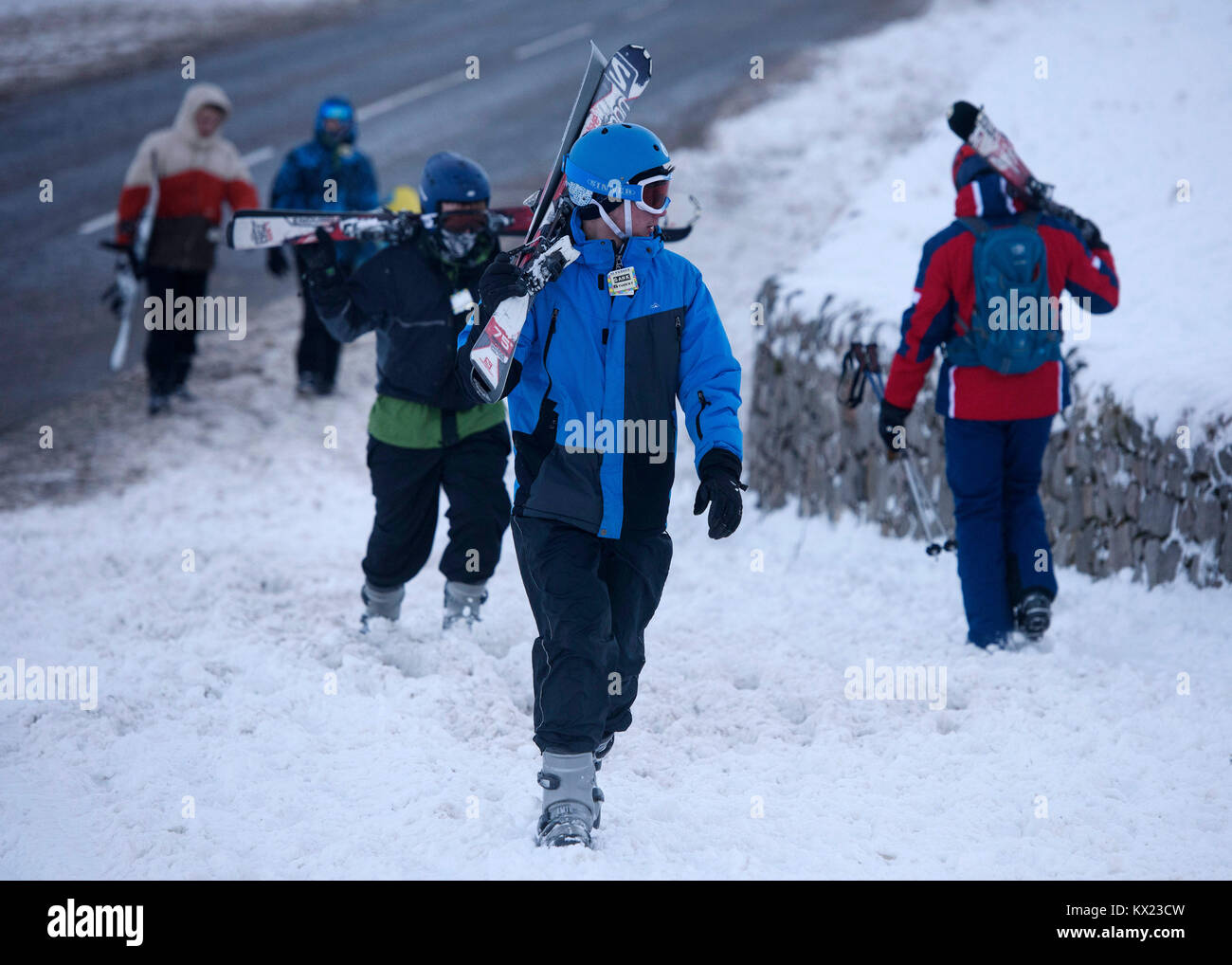 People Enjoy Snow Glenshee Ski Centre High Resolution Stock Photography ...
