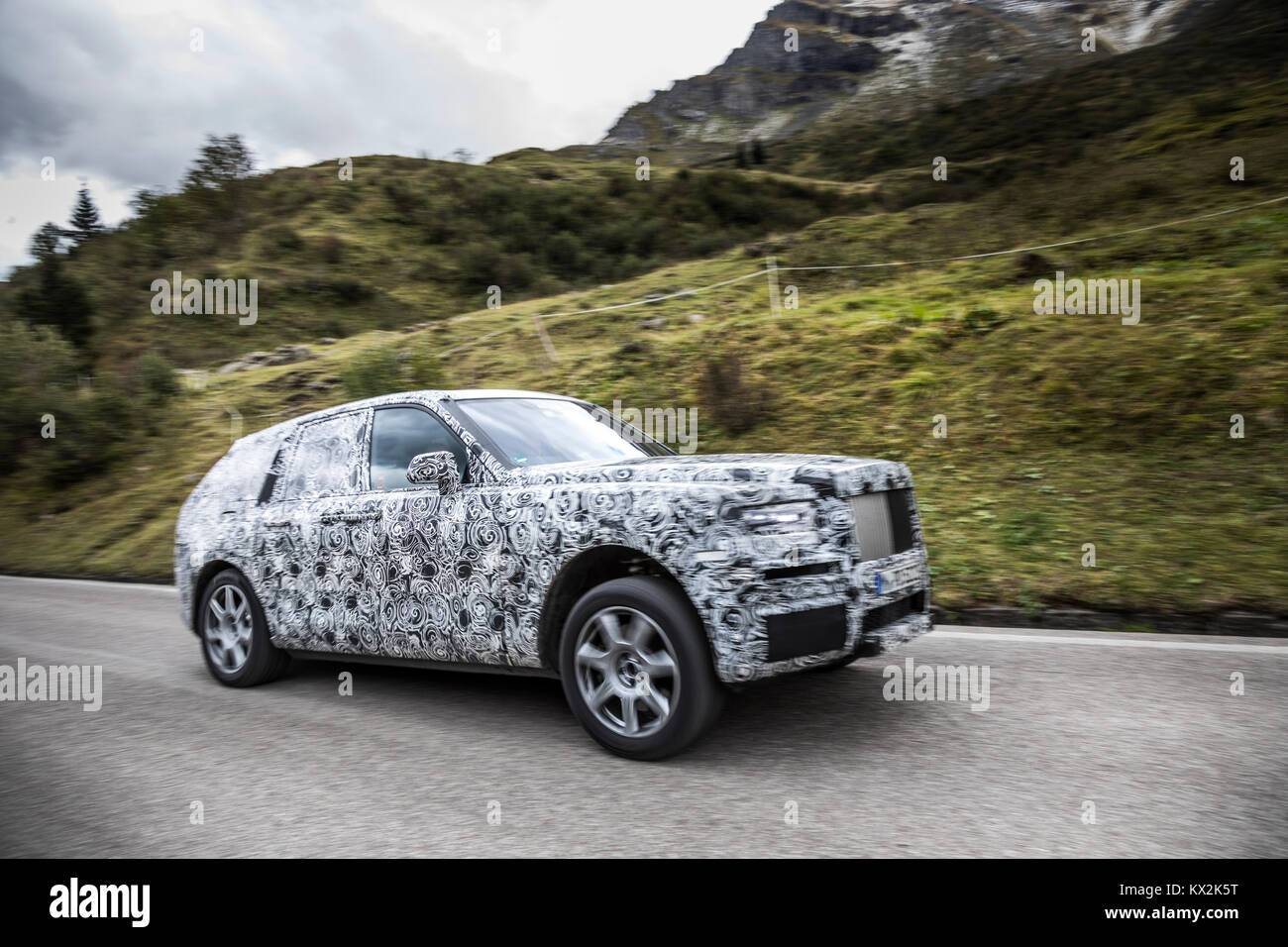 2017 Rolls-Royce SUV Project CULLINAN