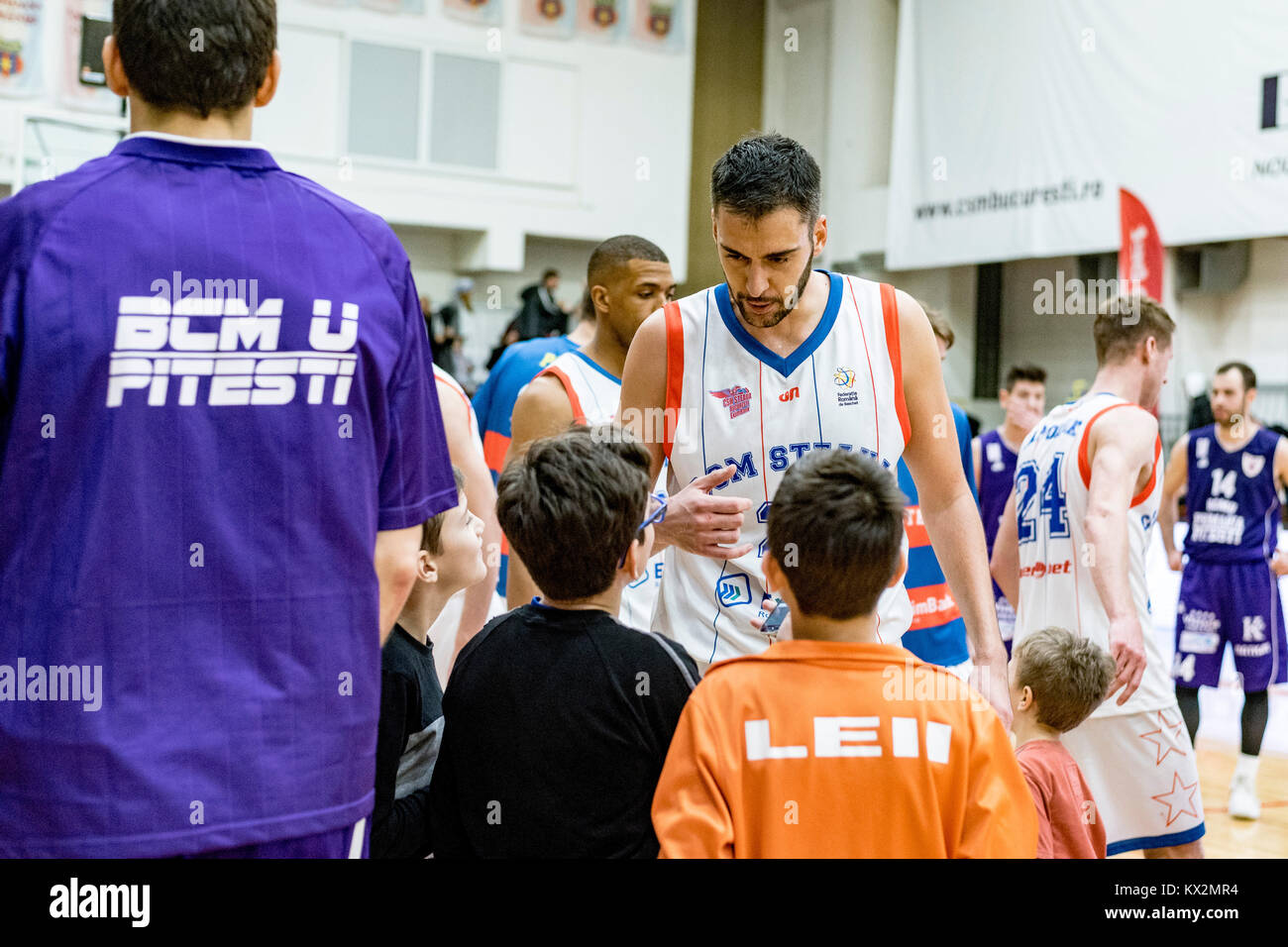 Page 2 - Basketball Jersey High Resolution Stock Photography and Images -  Alamy