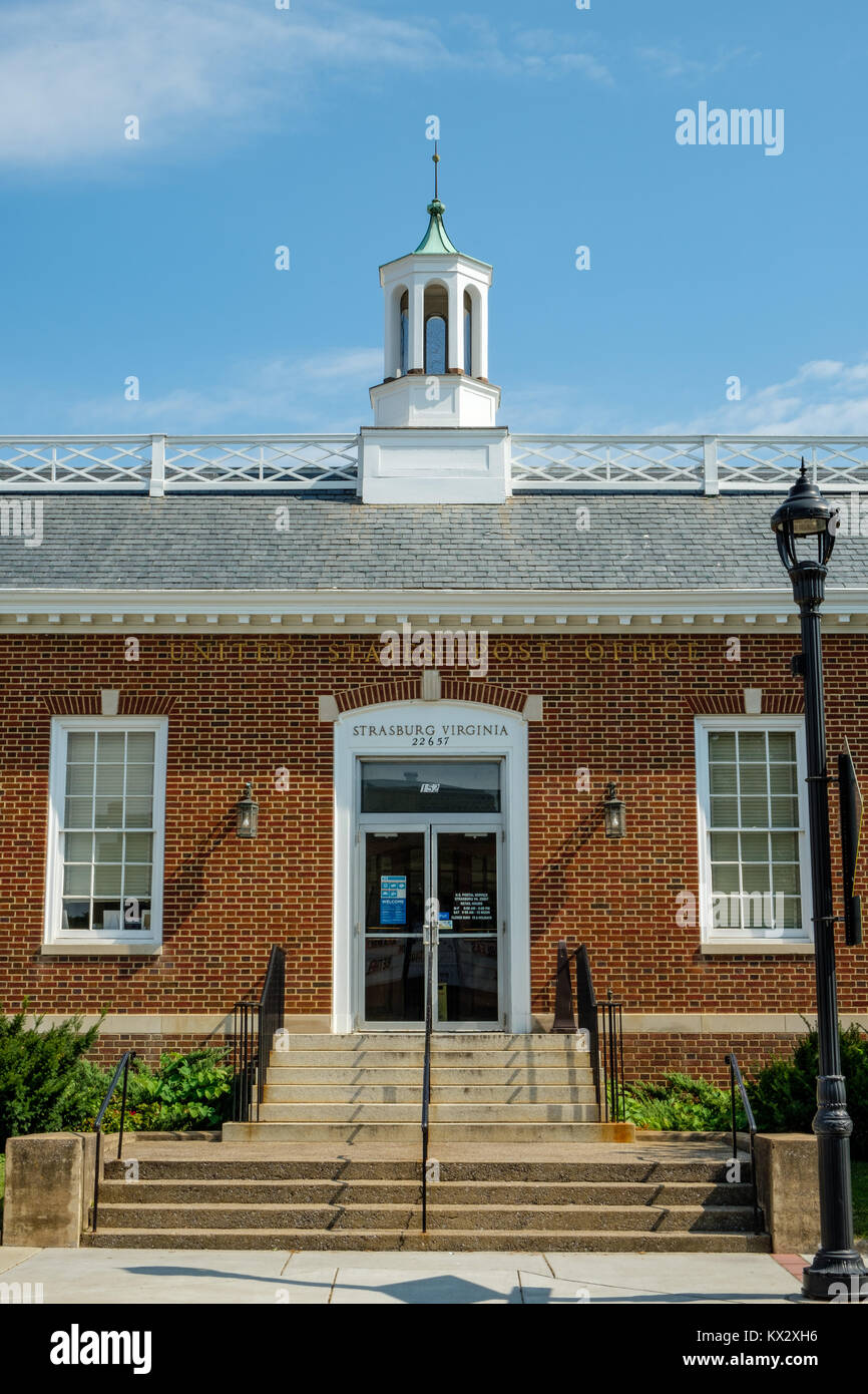 United States Post Office, 152 West King Street, Strasburg, Virginia