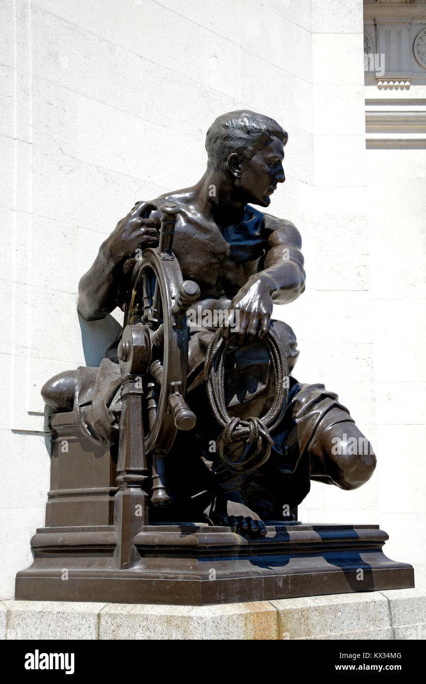 Bronze Navy statue outside the Hall of Memory in Centenary Square