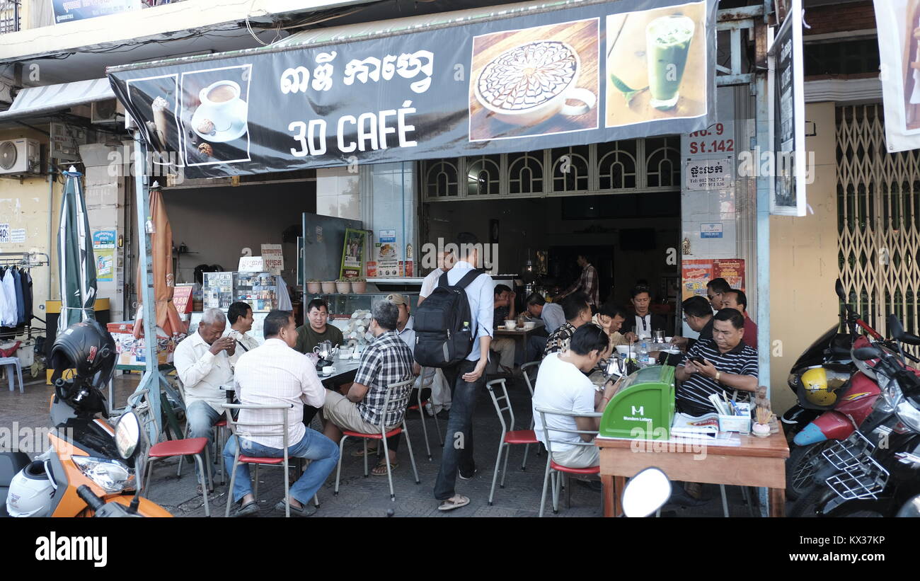 Cafe Coffee Shop Street Scenes Phnom Penh Cambodia South East Asia jan 2018 Stock Photo