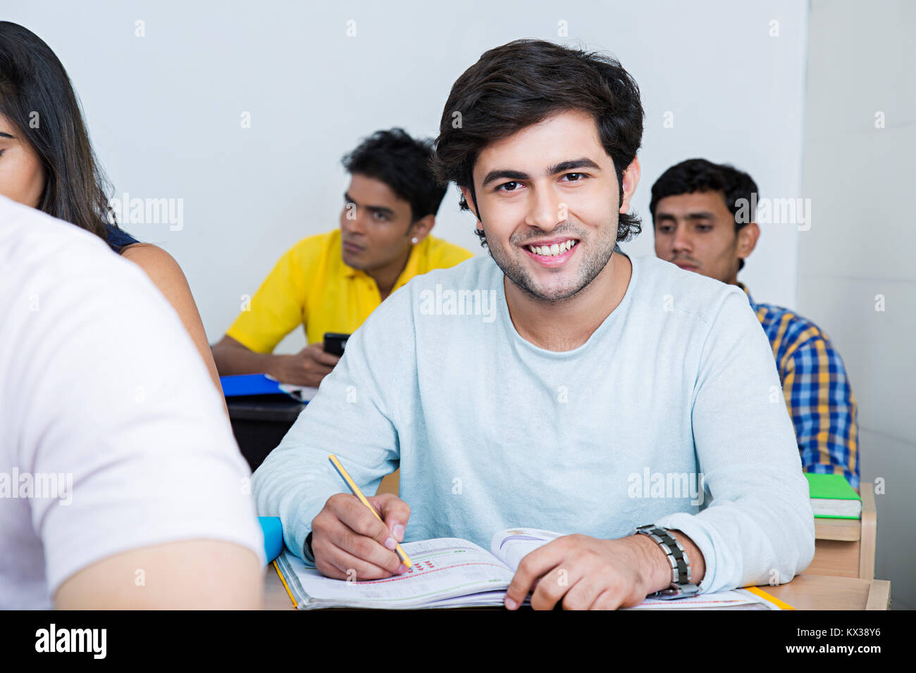 writing an essay for college india