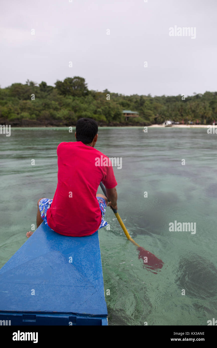 Man rowing a boat hi-res stock photography and images - Alamy