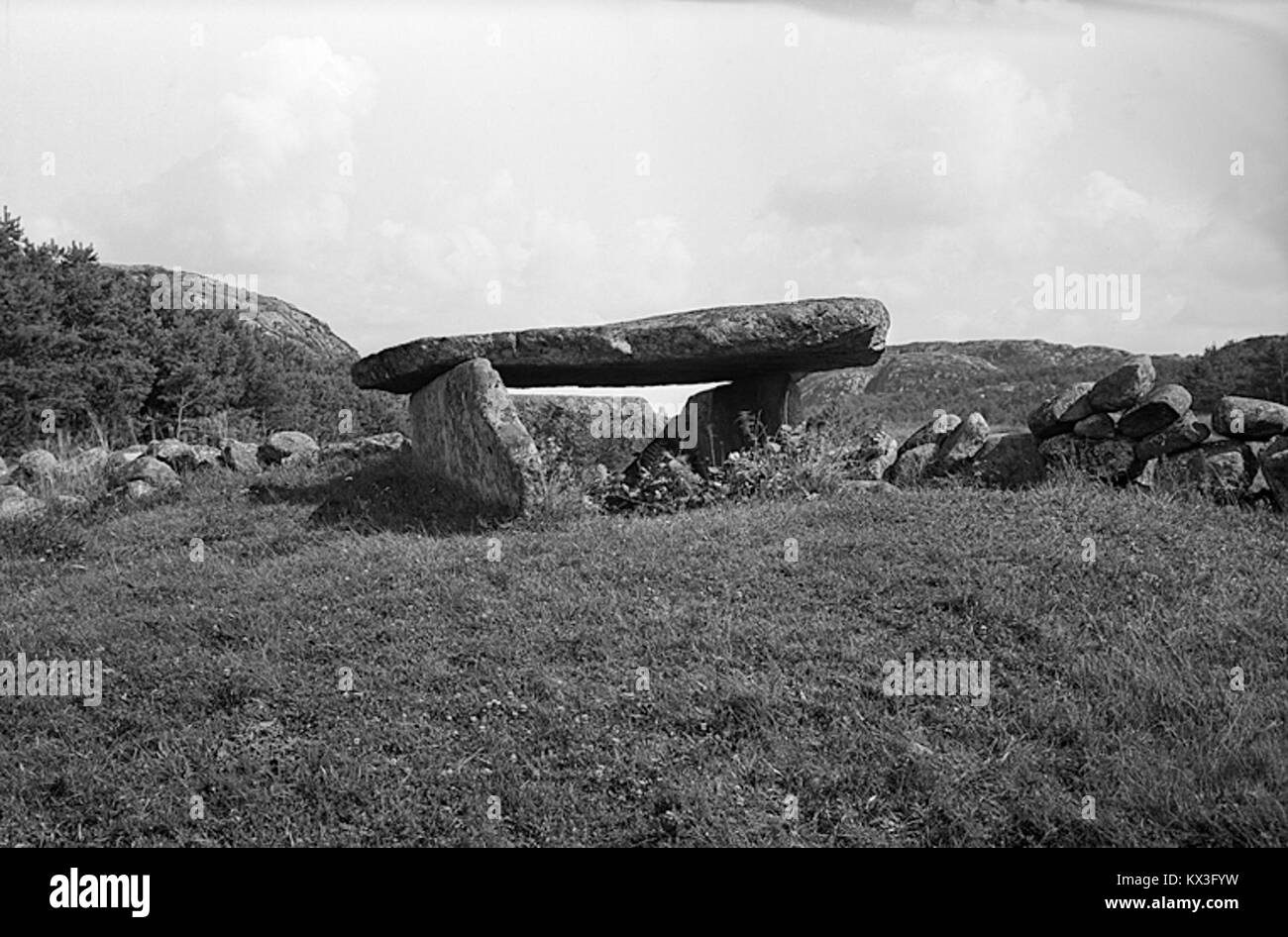 Location. Grnemadsvgen, Grebbestad Tanum, Tanums kommun, Vstra Gtalands ln, Sweden Show Map. Memorials, 23 added (91% photographed) Grebbestad Kyrkogrd in Tanum, Vstra Gtalands ln - Find