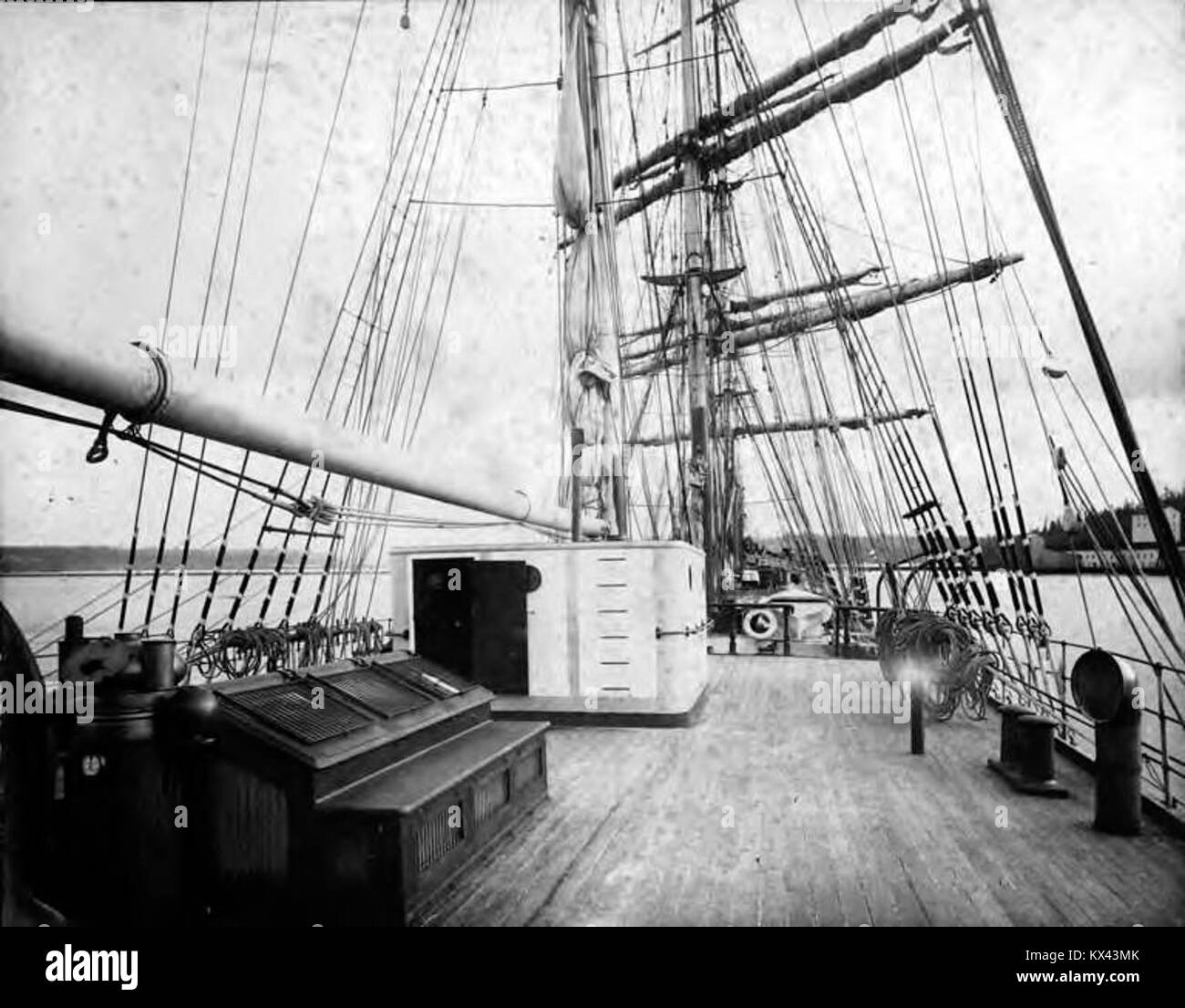 Deck of sailing vessel LILLEBONNE, Washington, ca 1900 (HESTER 799 ...