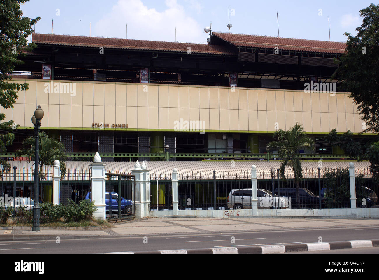Gambir railway station jakarta hi-res stock photography and images - Alamy