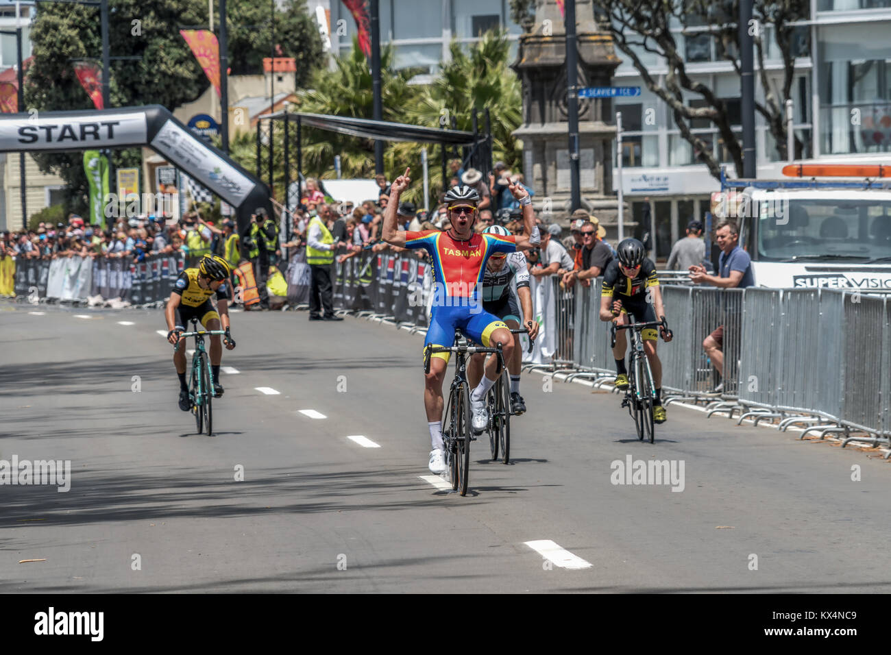 Mens Road Races on the Marine Parade in Napier, New Zealand Stock Photo
