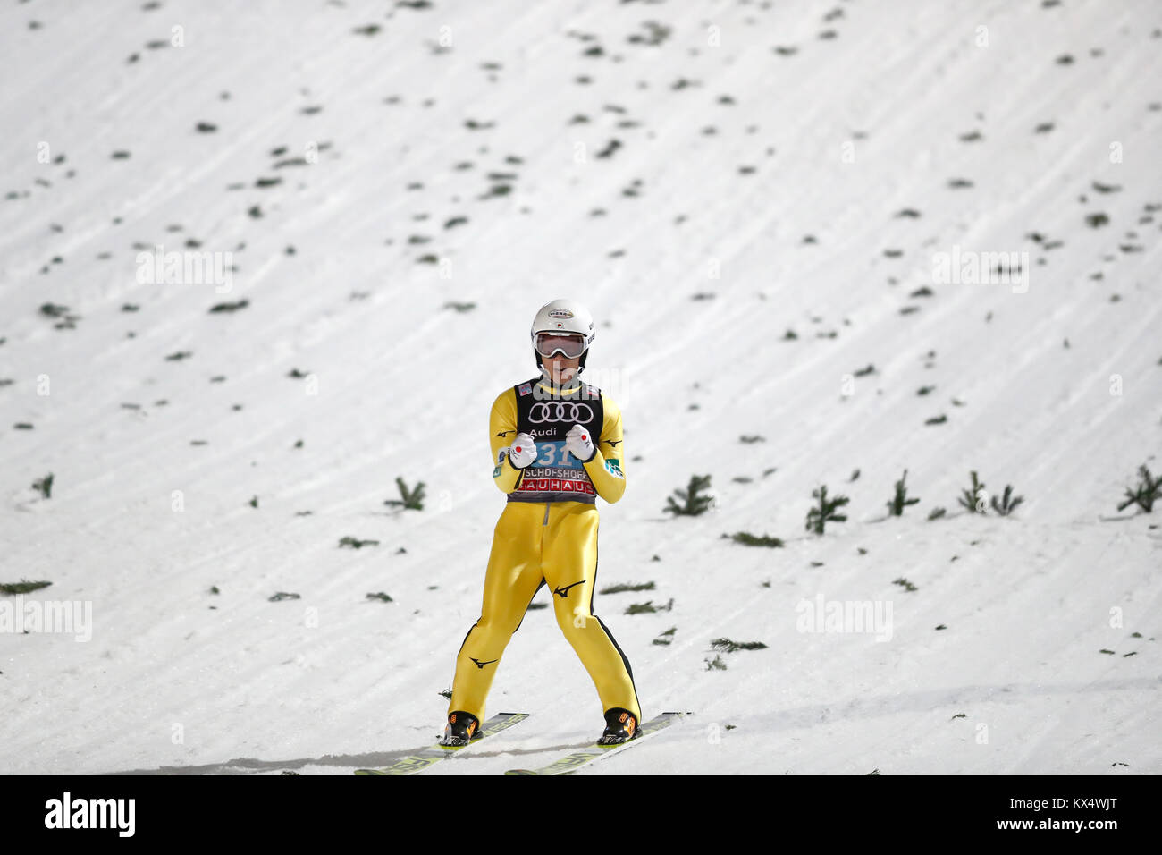 Bischofshofen, Austria. 6th Jan, 2018. Junshiro Kobayashi of Japan reacts after his jump in the second round at the 66th Four Hills Tournament in Bischofshofen, Austria, 6 January 2018. - NO WIRE SERVICE - Credit: Matthias Schrader/AP/dpa/Alamy Live News Stock Photo